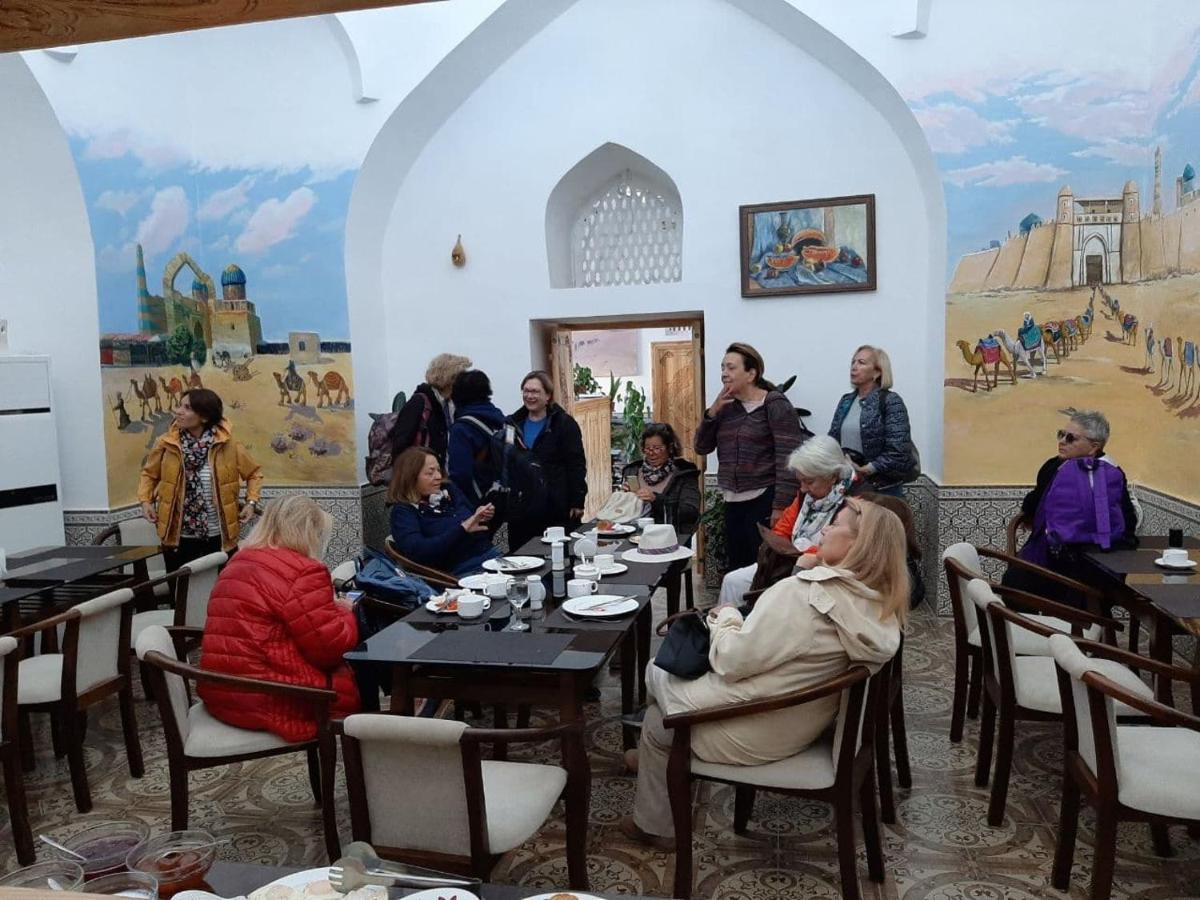 Muso To'Ra Hostel Khiva ภายนอก รูปภาพ