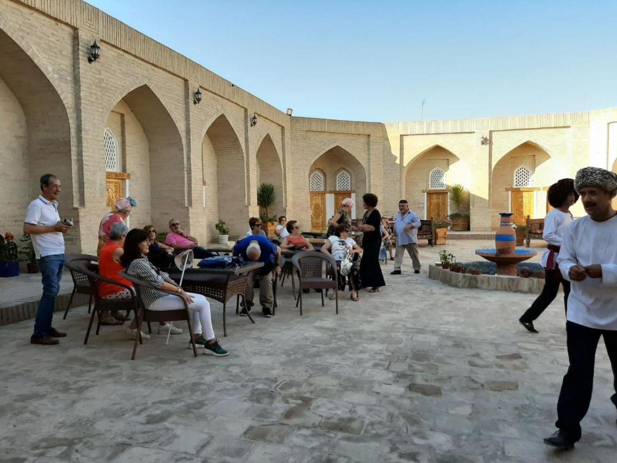 Muso To'Ra Hostel Khiva ภายนอก รูปภาพ
