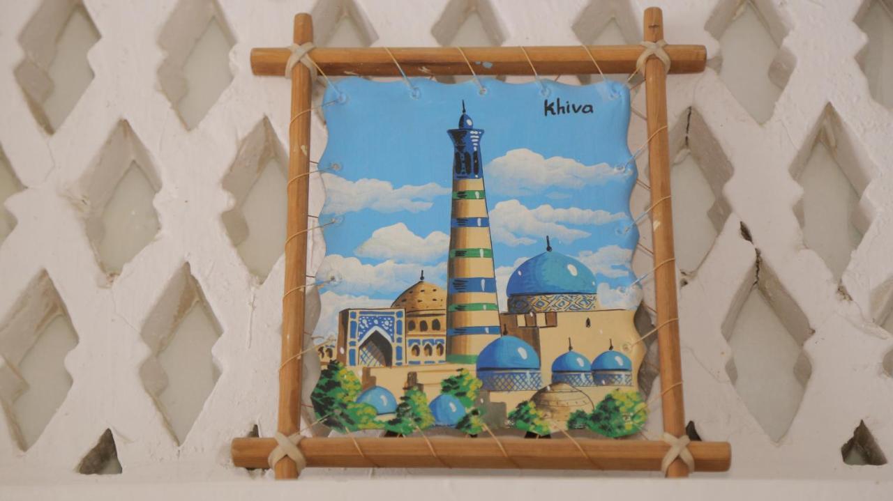 Muso To'Ra Hostel Khiva ภายนอก รูปภาพ